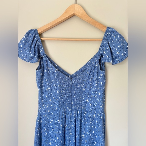 Reformation Baxley Midi Short Sleeve Dress in Eve Blue Floral | US 0 UK 4 - Picture 9 of 11